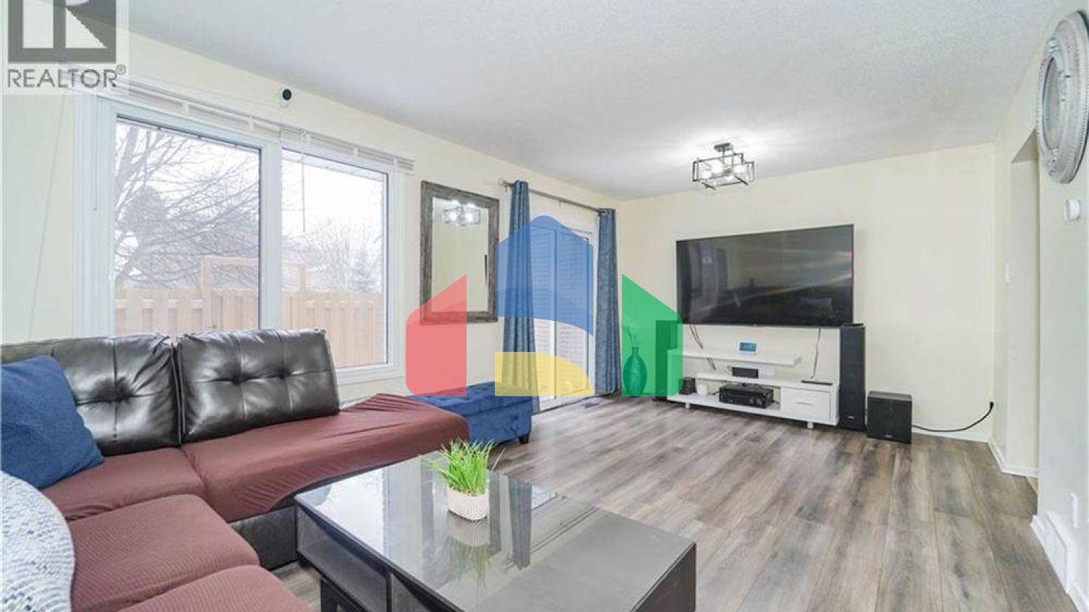 Residential - Condo/Apartment - Waterloo, Canada - Canada