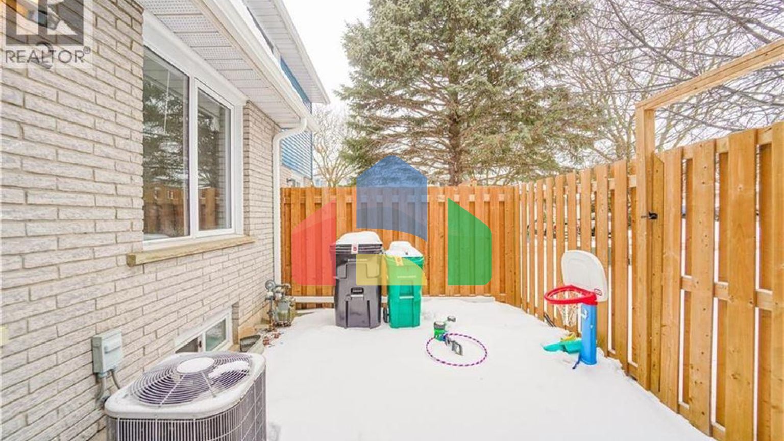 Residential - Condo/Apartment - Waterloo, Canada - Canada