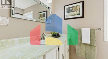 Residential - Single Family Home - Waterloo, Canada - Canada