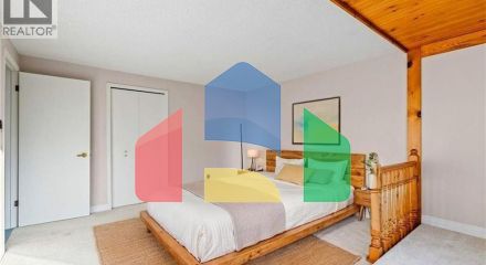 Residential - Single Family Home - Waterloo, Canada - Canada