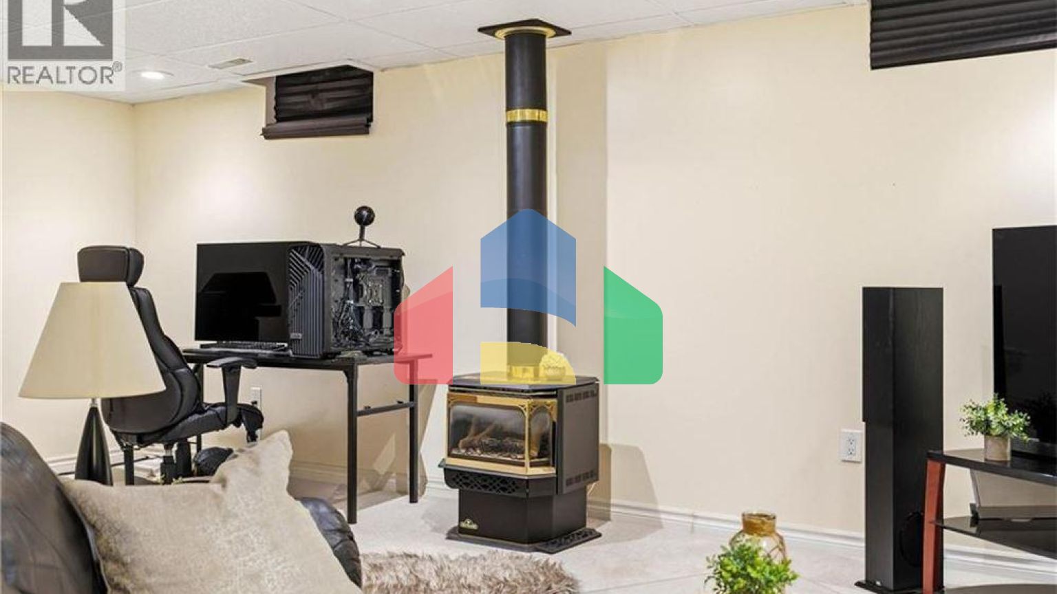 Residential - Single Family Home - Waterloo, Canada - Canada