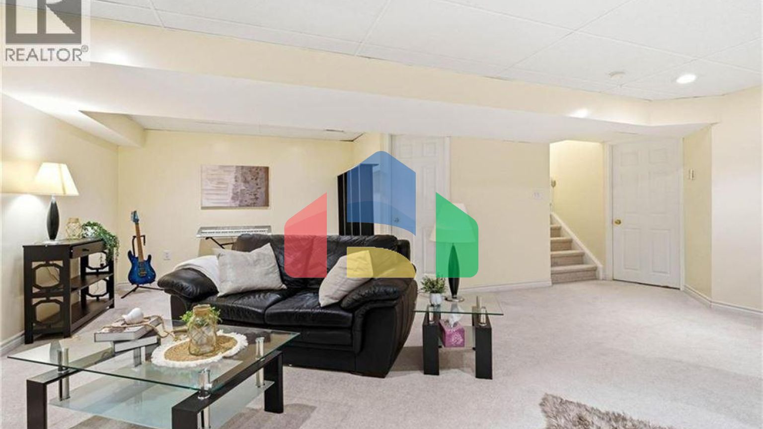 Residential - Single Family Home - Waterloo, Canada - Canada