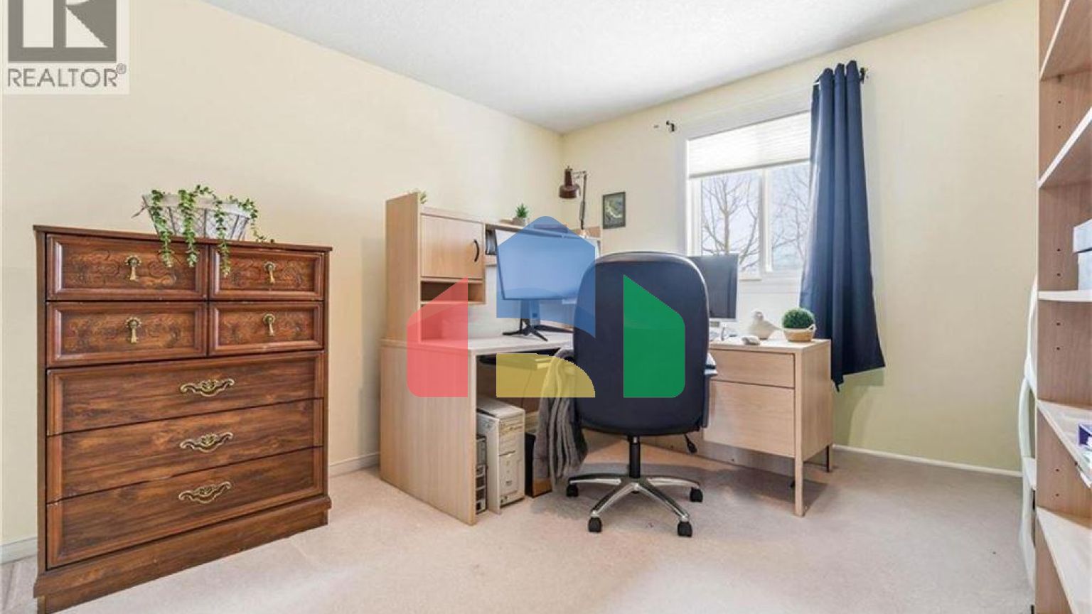 Residential - Single Family Home - Waterloo, Canada - Canada