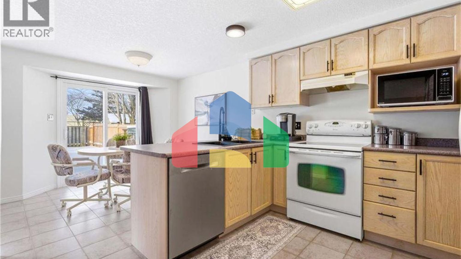 Residential - Single Family Home - Waterloo, Canada - Canada