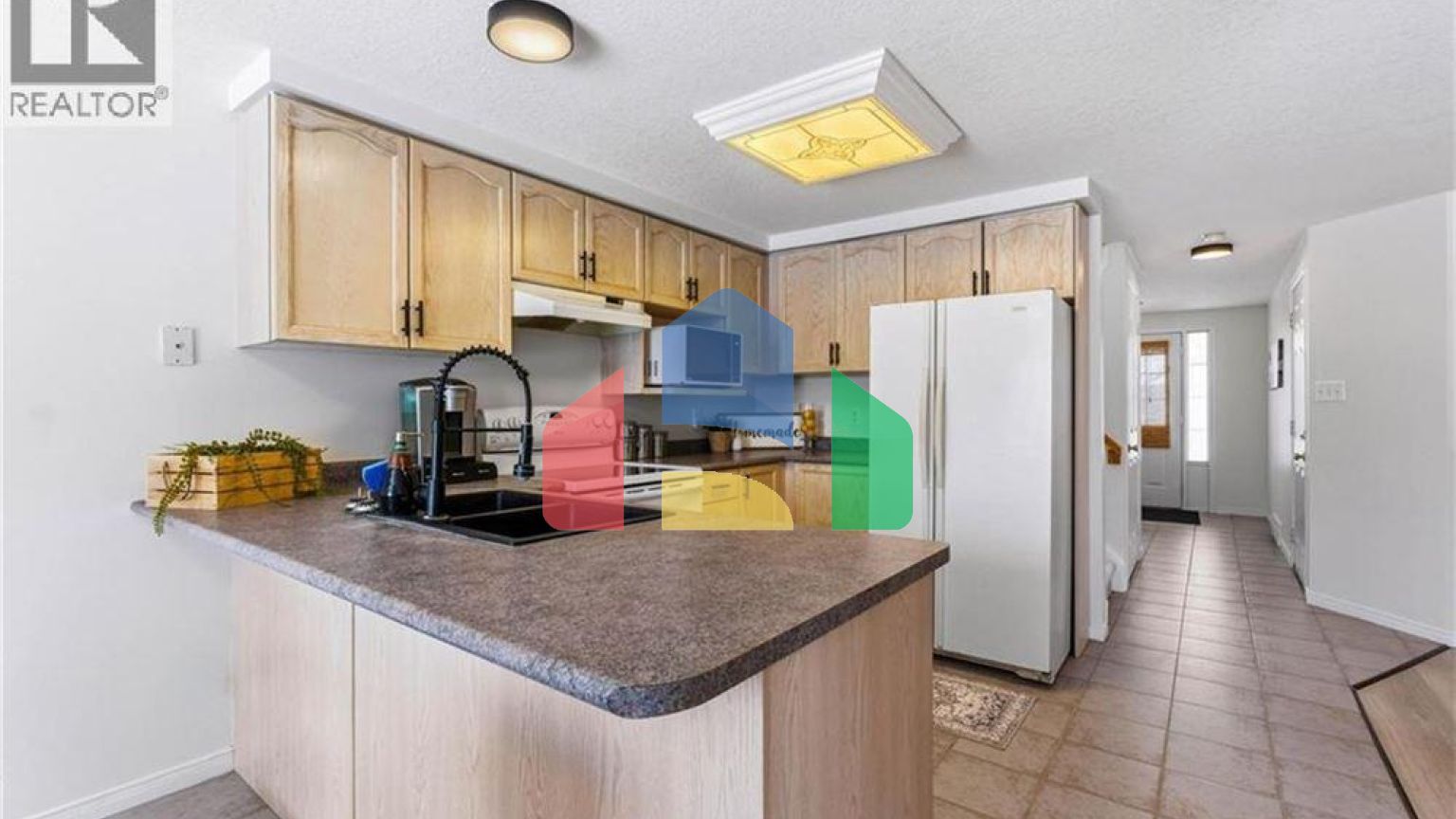 Residential - Single Family Home - Waterloo, Canada - Canada