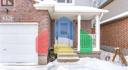 Residential - Single Family Home - Waterloo, Canada - Canada