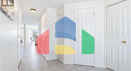 Residential - Single Family Home - Waterloo, Canada - Canada