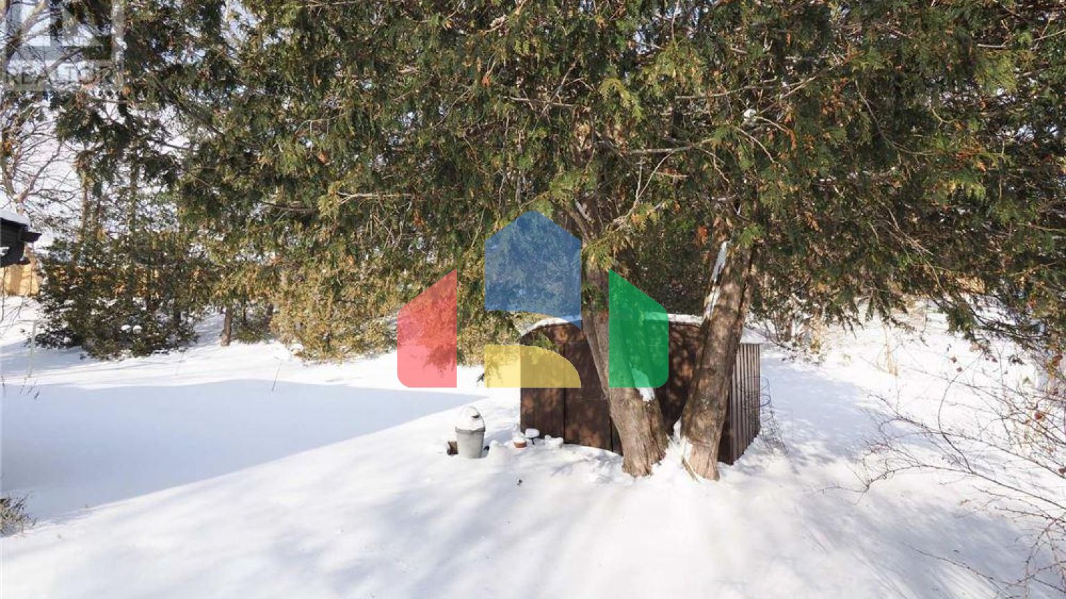 Residential - Single Family Home - Waterloo, Canada - Canada