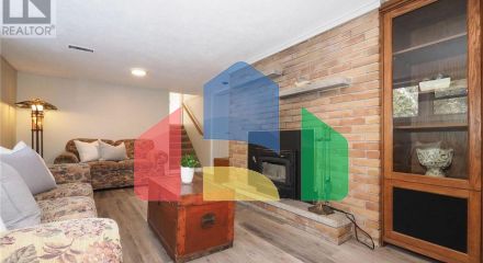 Residential - Single Family Home - Waterloo, Canada - Canada