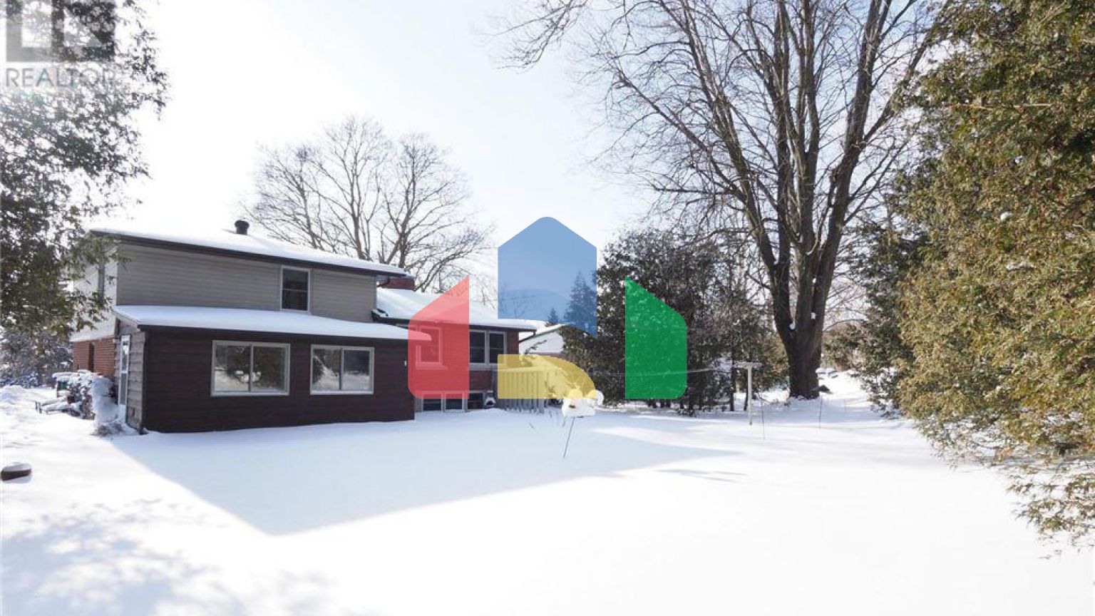 Residential - Single Family Home - Waterloo, Canada - Canada