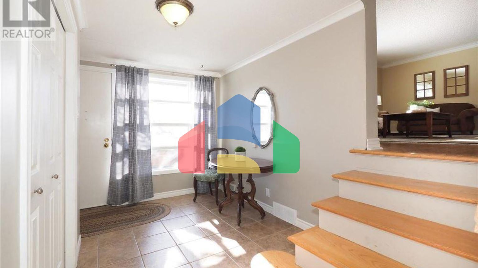 Residential - Single Family Home - Waterloo, Canada - Canada