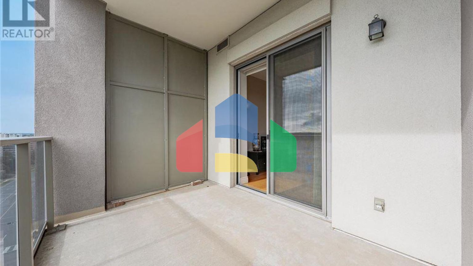 Residential - Condo/Apartment - Waterloo, Canada - Canada