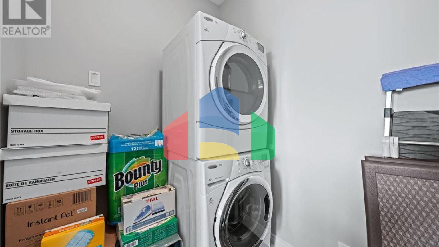 Residential - Condo/Apartment - Waterloo, Canada - Canada