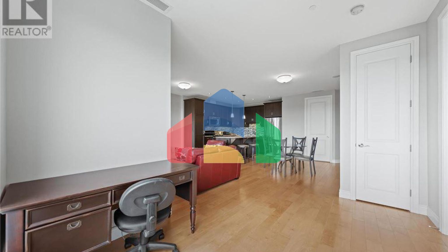 Residential - Condo/Apartment - Waterloo, Canada - Canada