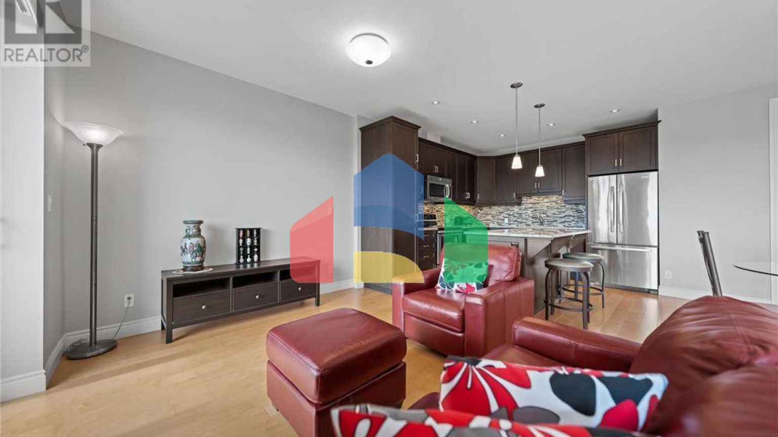 Residential - Condo/Apartment - Waterloo, Canada - Canada