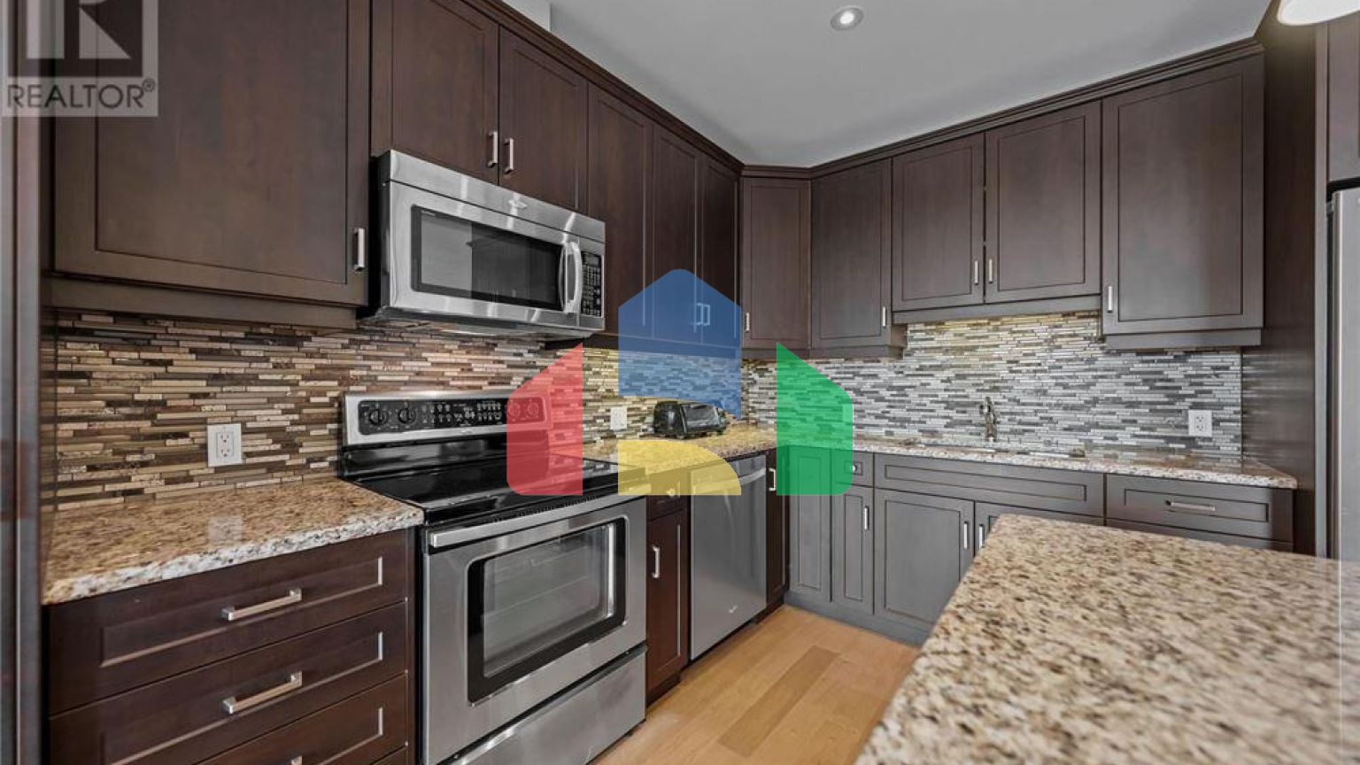 Residential - Condo/Apartment - Waterloo, Canada - Canada