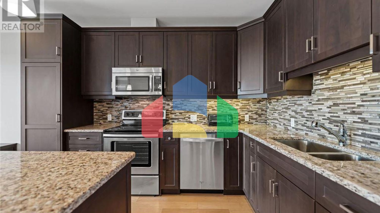 Residential - Condo/Apartment - Waterloo, Canada - Canada