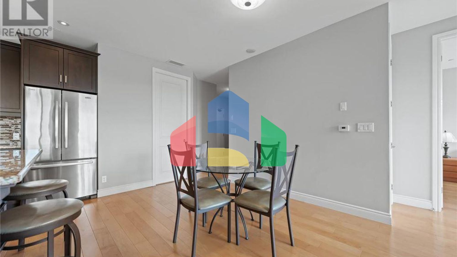 Residential - Condo/Apartment - Waterloo, Canada - Canada