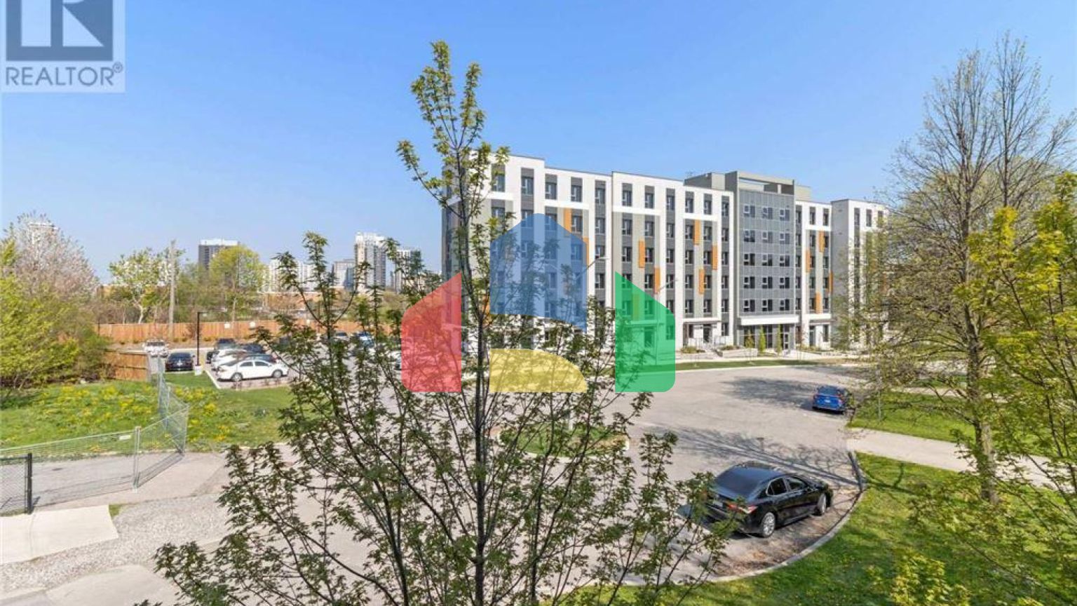 Residential - Condo/Apartment - Waterloo, Canada - Canada