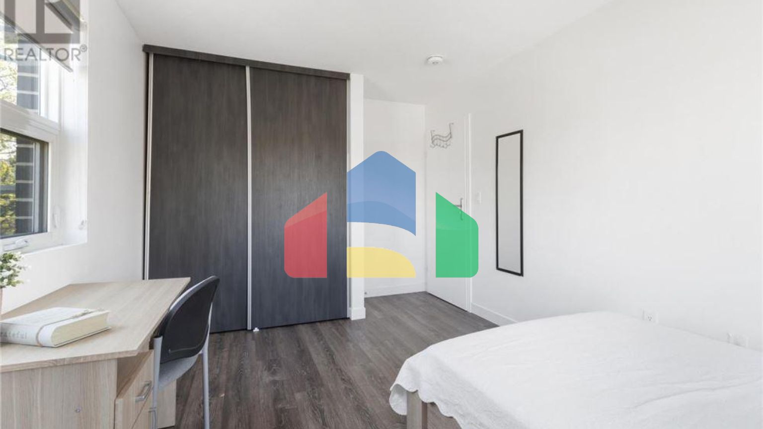 Residential - Condo/Apartment - Waterloo, Canada - Canada