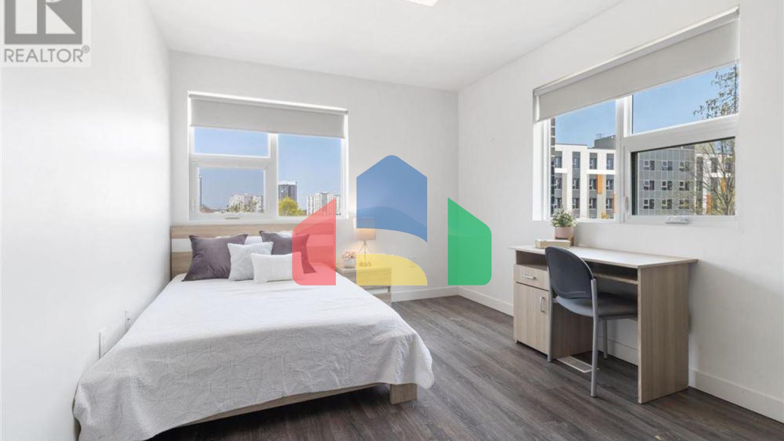 Residential - Condo/Apartment - Waterloo, Canada - Canada