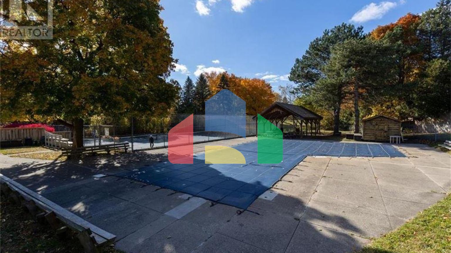 Residential - Single Family Home - Waterloo, Canada - Canada