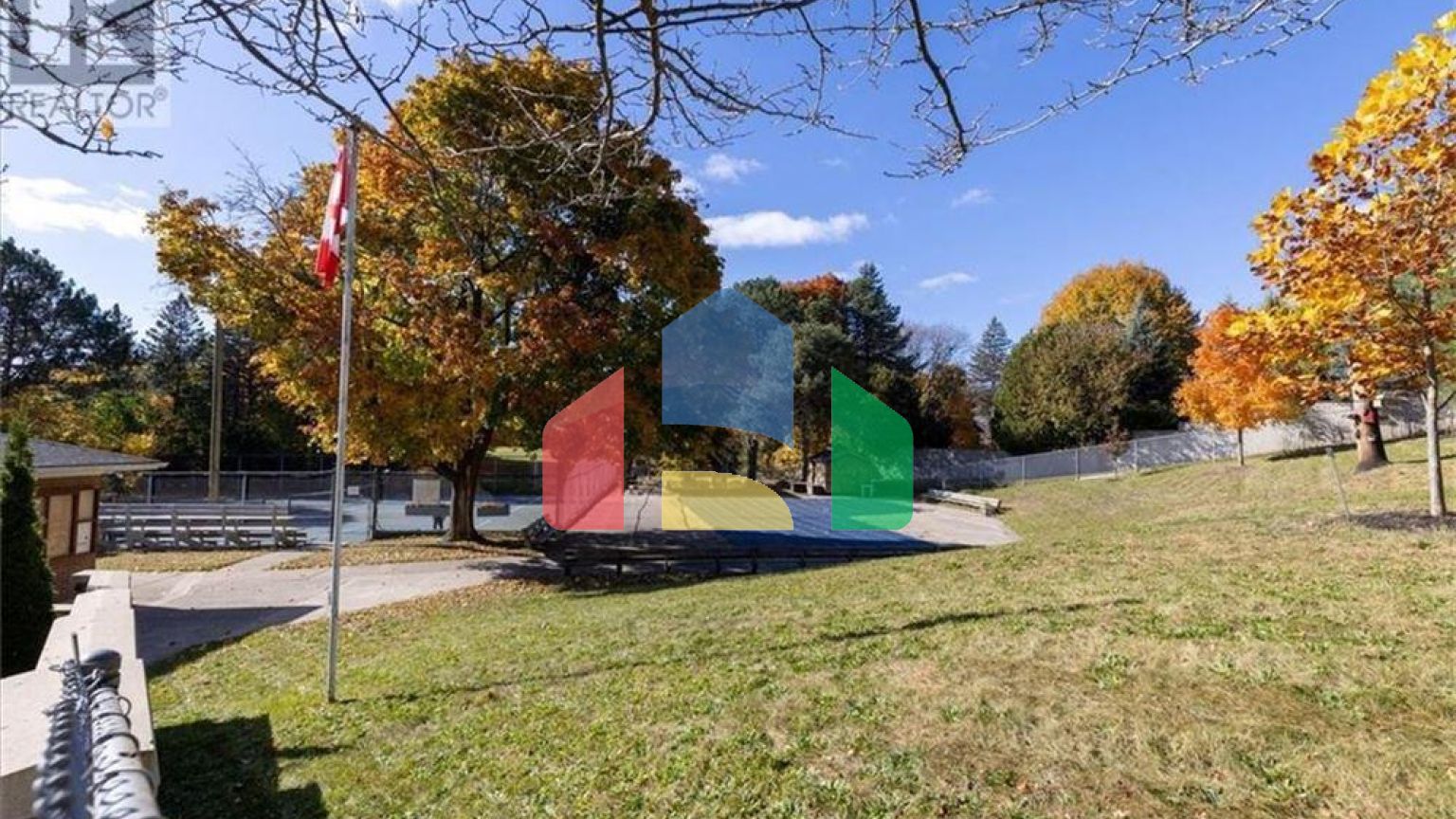 Residential - Single Family Home - Waterloo, Canada - Canada