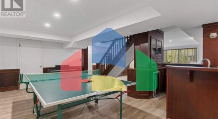 Residential - Single Family Home - Waterloo, Canada - Canada