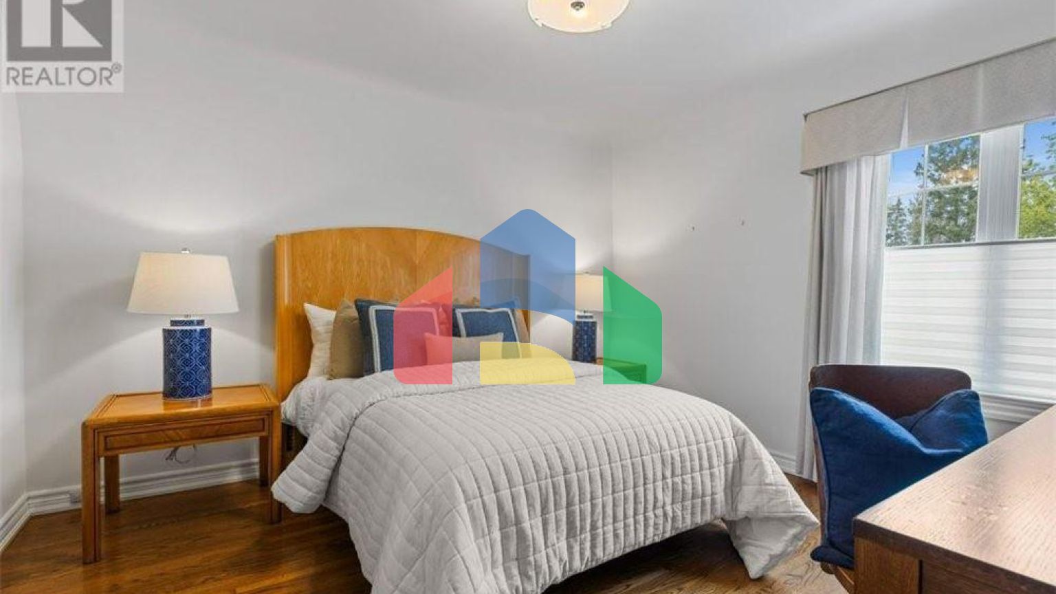 Residential - Single Family Home - Waterloo, Canada - Canada