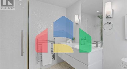 Residential - Single Family Home - Waterloo, Canada - Canada