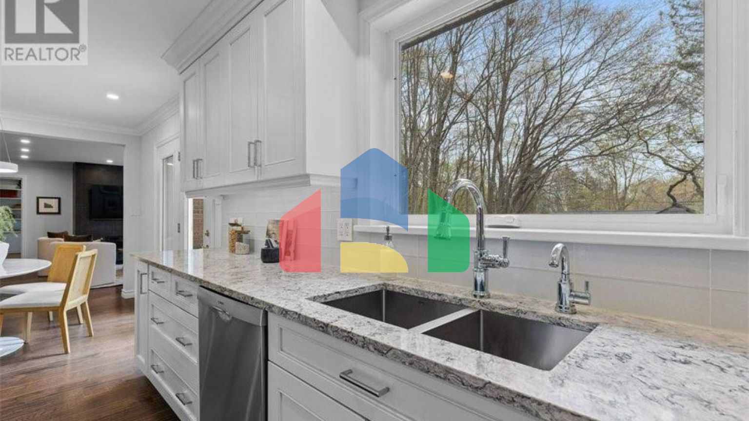 Residential - Single Family Home - Waterloo, Canada - Canada