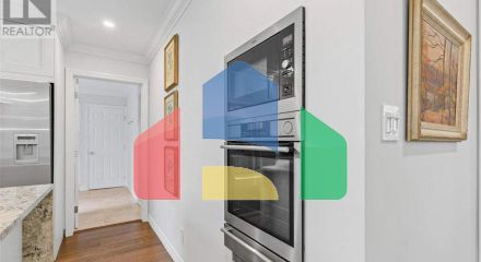 Residential - Single Family Home - Waterloo, Canada - Canada