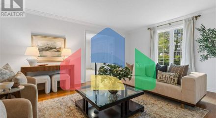 Residential - Single Family Home - Waterloo, Canada - Canada
