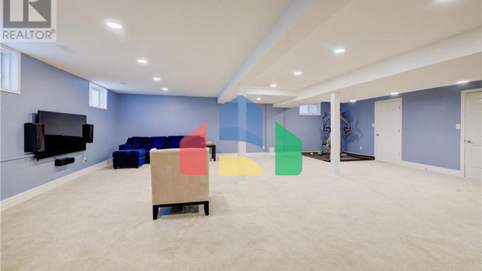 Residential - Single Family Home - Waterloo, Canada - Canada