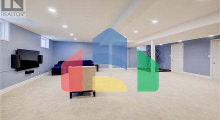 Residential - Single Family Home - Waterloo, Canada - Canada