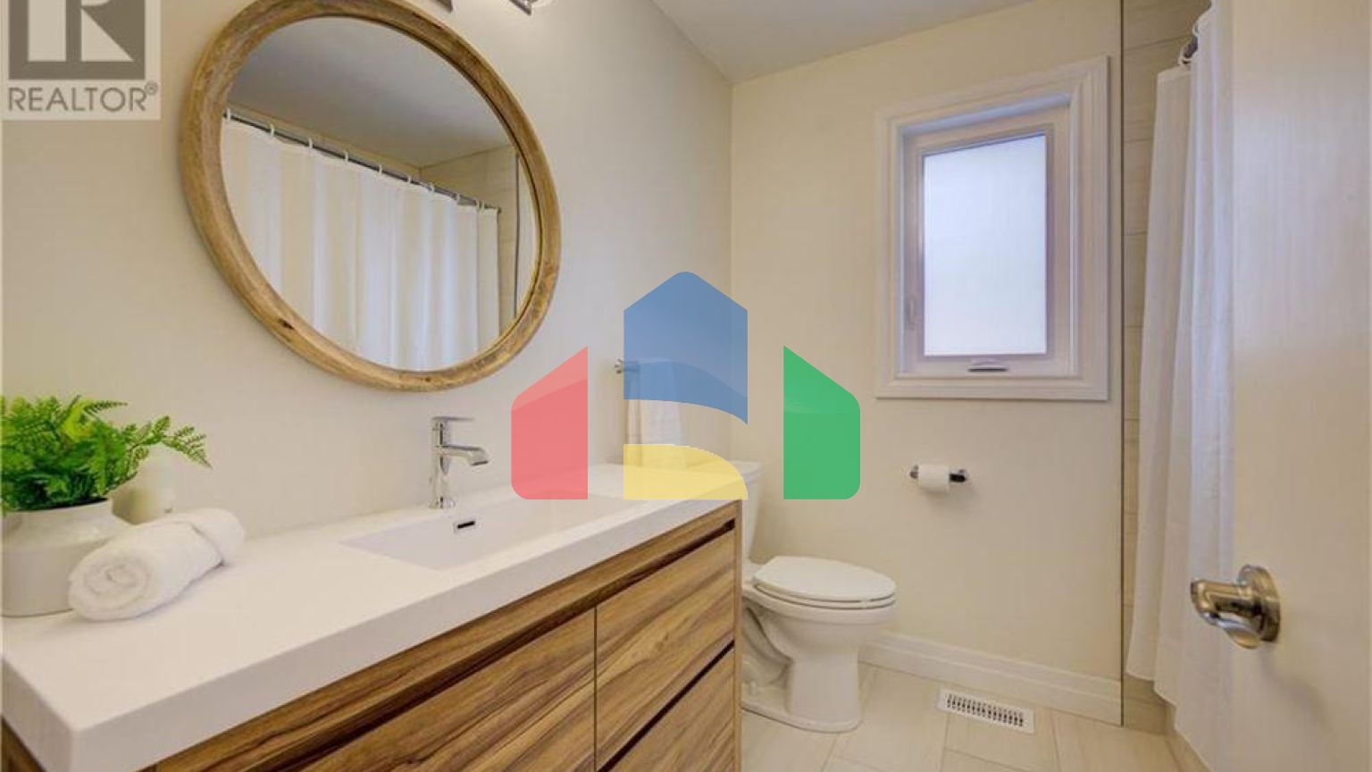 Residential - Single Family Home - Waterloo, Canada - Canada