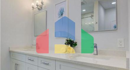 Residential - Single Family Home - Waterloo, Canada - Canada