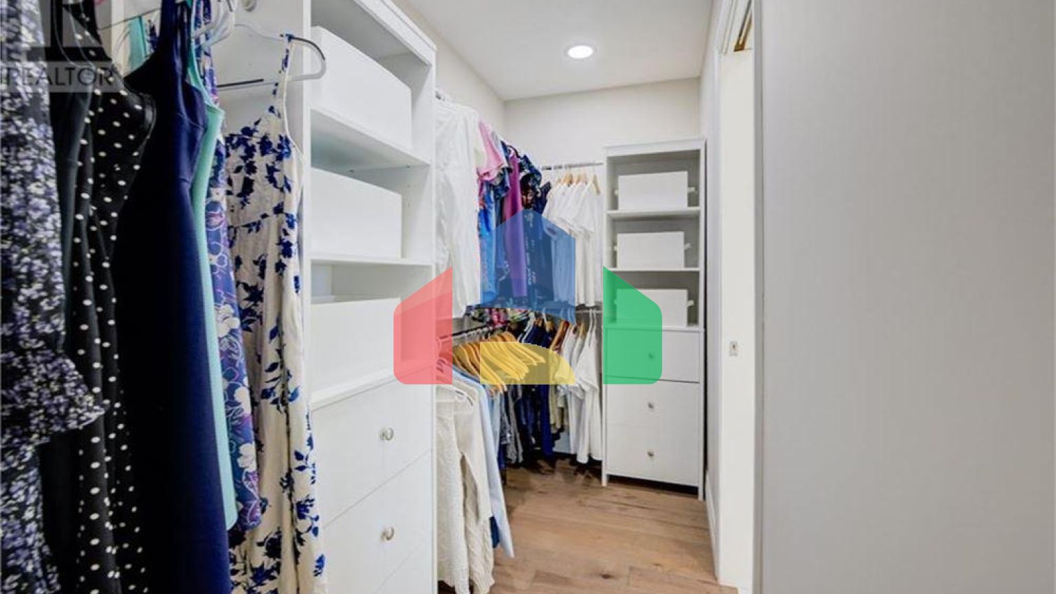 Residential - Single Family Home - Waterloo, Canada - Canada