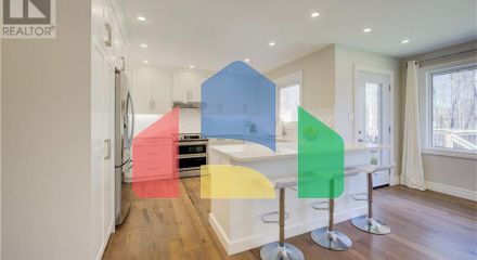 Residential - Single Family Home - Waterloo, Canada - Canada