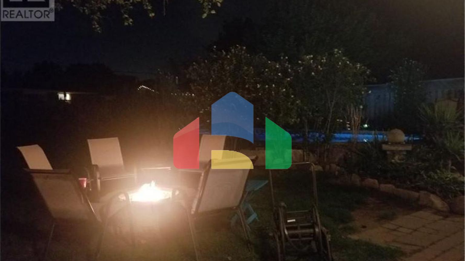 Residential - Single Family Home - Waterloo, Canada - Canada