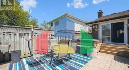 Residential - Single Family Home - Waterloo, Canada - Canada