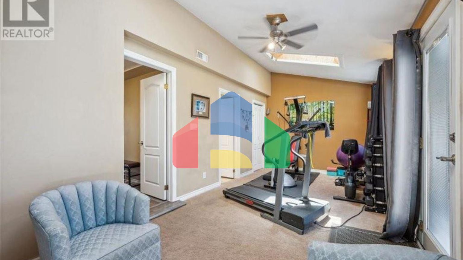 Residential - Single Family Home - Waterloo, Canada - Canada