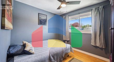 Residential - Single Family Home - Waterloo, Canada - Canada