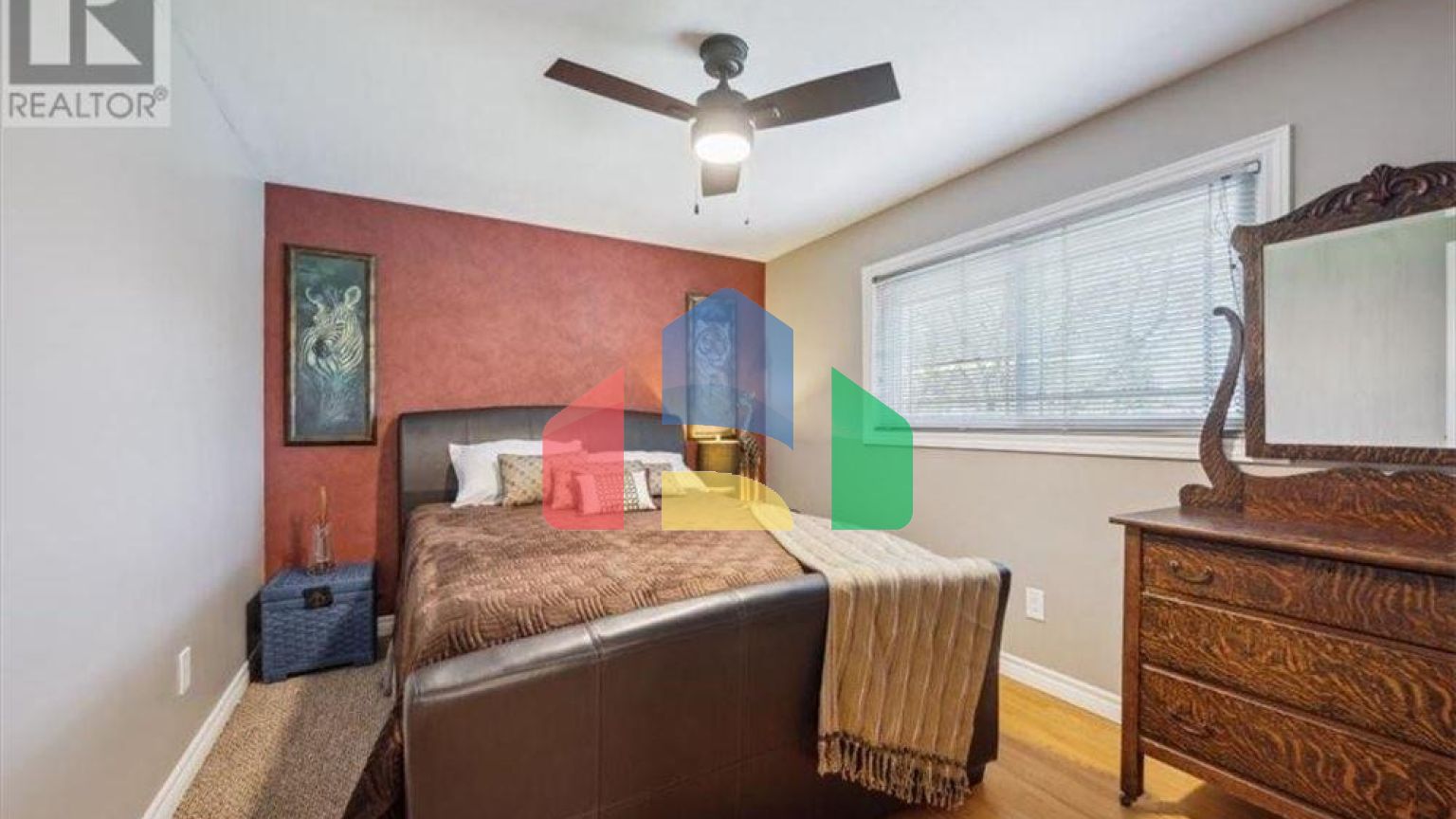 Residential - Single Family Home - Waterloo, Canada - Canada