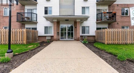 Residential - Condo/Apartment - Waterloo, Canada - Canada
