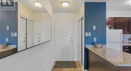 Residential - Condo/Apartment - Waterloo, Canada - Canada