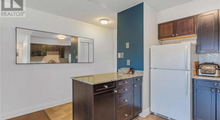 Residential - Condo/Apartment - Waterloo, Canada - Canada