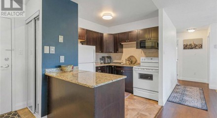 Residential - Condo/Apartment - Waterloo, Canada - Canada