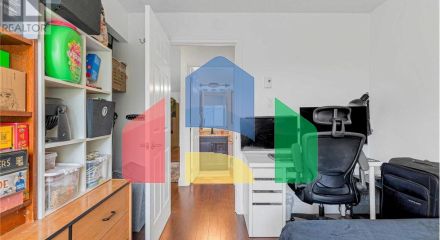 Residential - Condo/Apartment - Waterloo, Canada - Canada