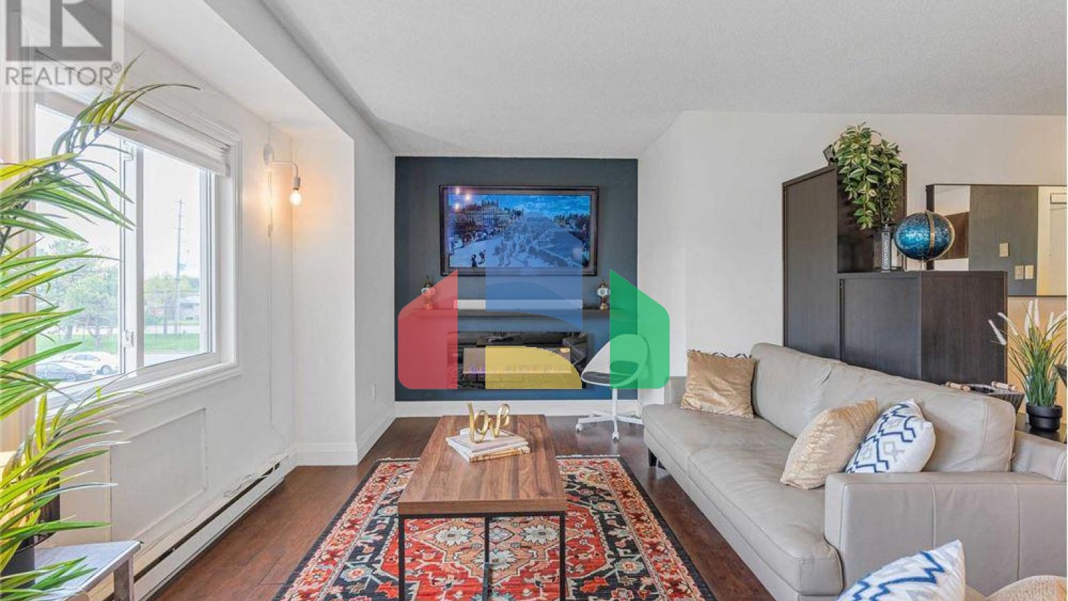 Residential - Condo/Apartment - Waterloo, Canada - Canada